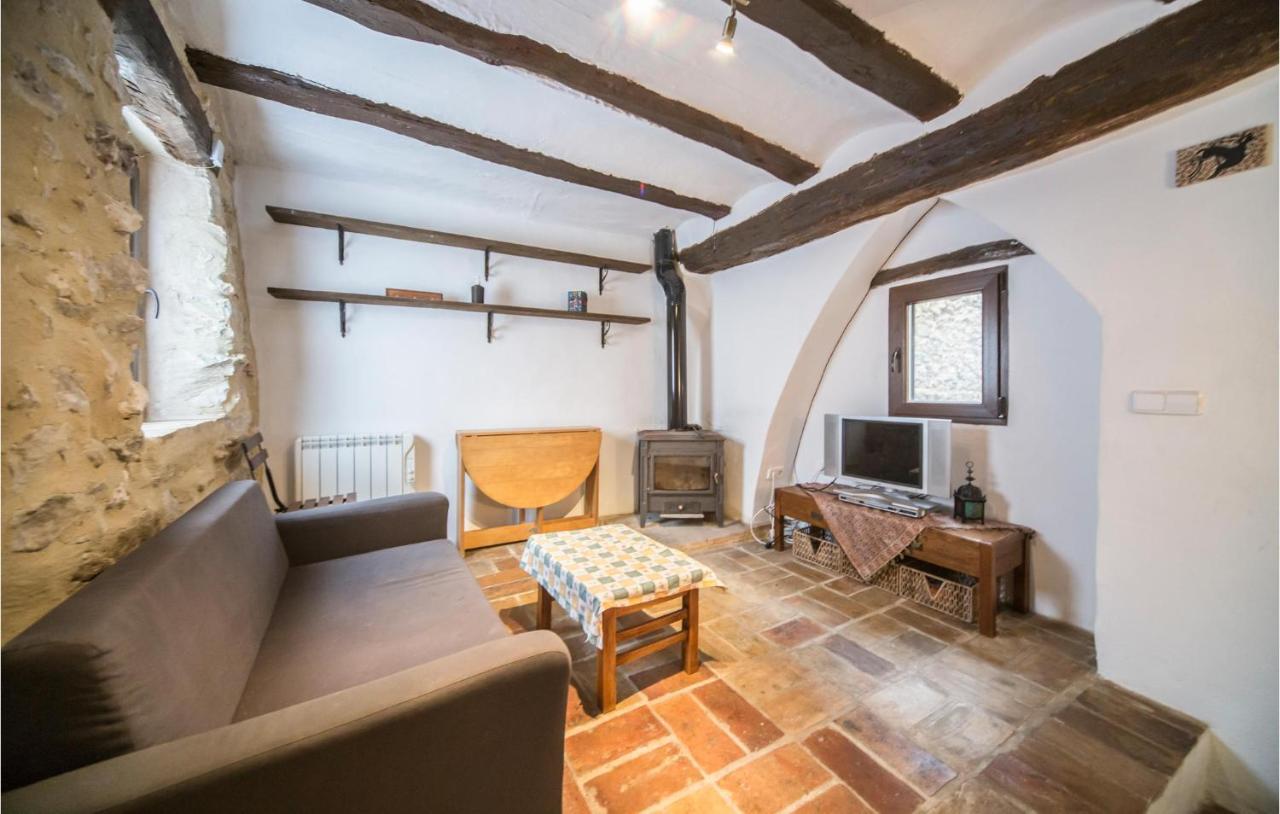 Beautiful Home In Bocairent With Kitchen Bagian luar foto