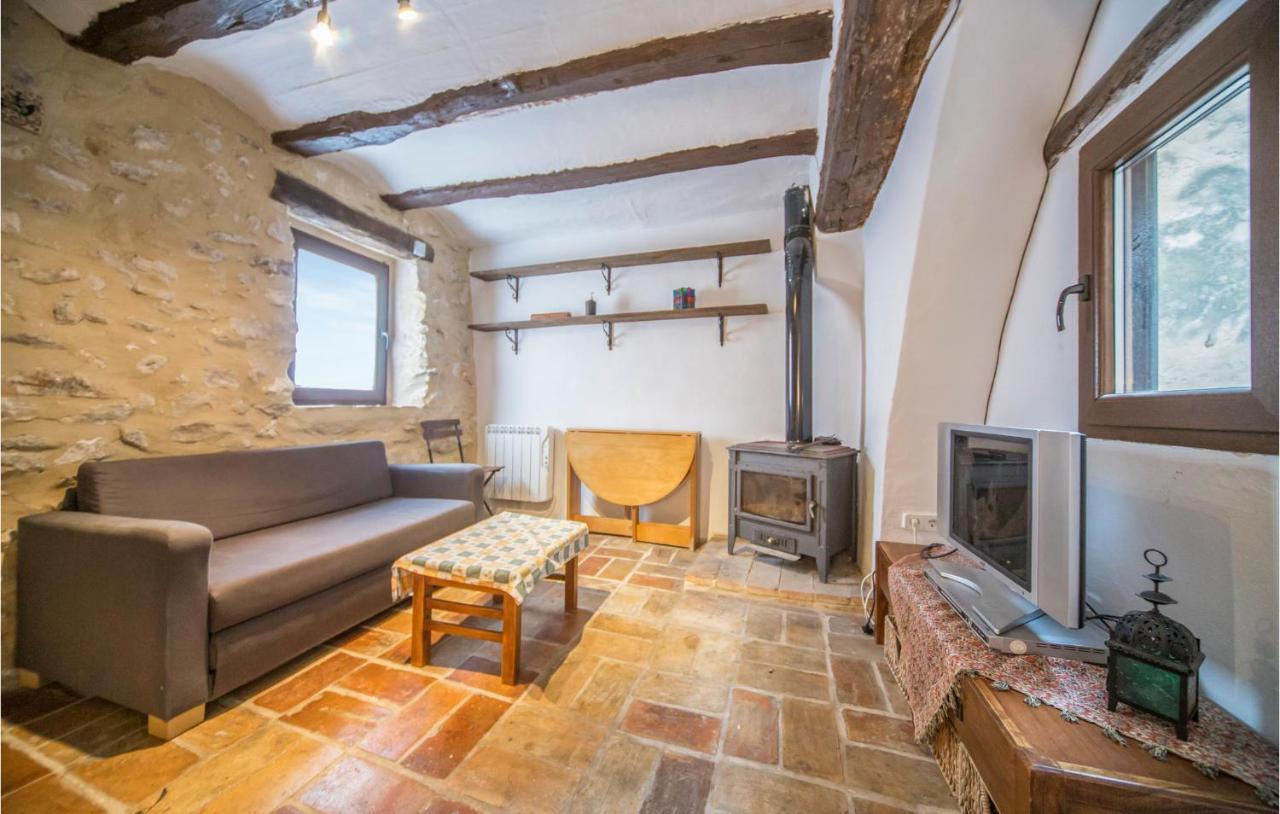 Beautiful Home In Bocairent With Kitchen Bagian luar foto